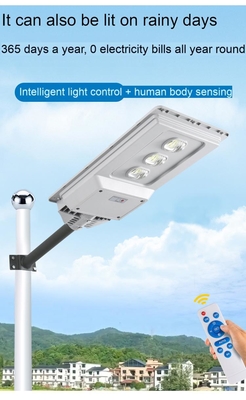 การรับประกัน 2 ปี แผงโซลาร์เซลล์โพลีซิลิคอน 20W ไฟถนน LED พลังงานแสงอาทิตย์แบบบูรณาการ ABS ใหม่