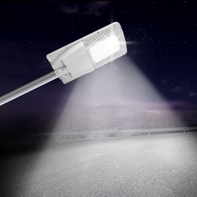 ไฟถนน LED พลังงานแสงอาทิตย์แบบบูรณาการกลางแจ้ง 30W สูง 8-10 ม