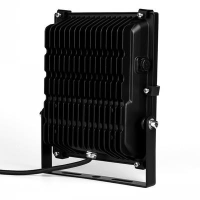 มุมลำแสง 120 องศา Driverless LED Floodlight 110lm / w 30w อายุการใช้งานนาน