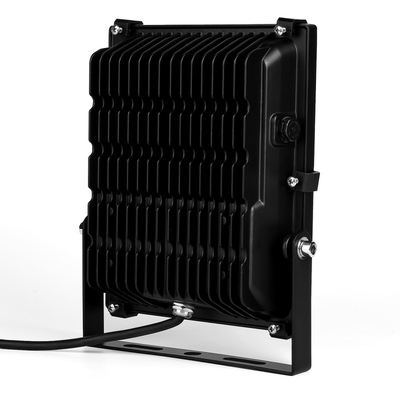 มุมลำแสง 120 ° LED ฟลัดไลท์ Driverless AC 220 โวลต์ 30 วัตต์ 50000 ชั่วโมงเวลาชีวิต