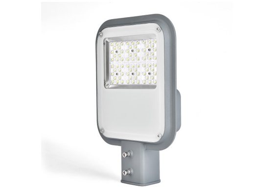 San&#39;an 3030 ชิปลูเมนสูงไฟถนน Led AC220V 50W 2700-6500K 100lm / w ลูเมน