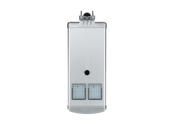 IP65 40W 170lm / w ไฟถนนพลังงานแสงอาทิตย์กลางแจ้ง 2700-6500K เวลาชาร์จ 6 ชั่วโมง