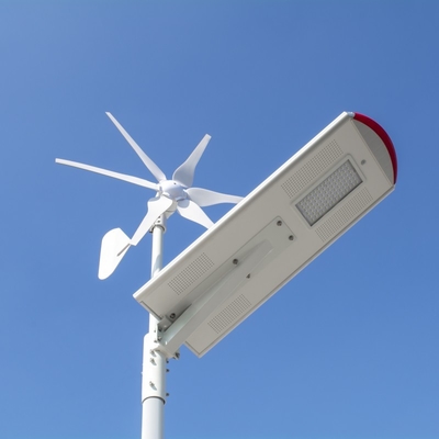แบตเตอรี่ 70w ไฟถนน LED พลังงานแสงอาทิตย์การควบคุมระยะไกลการ์เด้นเป็นมิตรกับสิ่งแวดล้อม